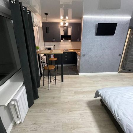 Apartcenter Вип Апартаменты В Центре Города На Гагарина 克里沃罗格 外观 照片